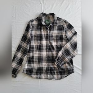 Woolrich Women's Size Large Petite Cotton Flannel Plaid Button Up Collared Shirt